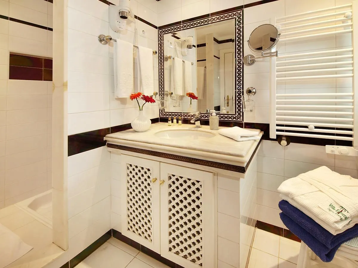 Villa Esmeralda Lagos
